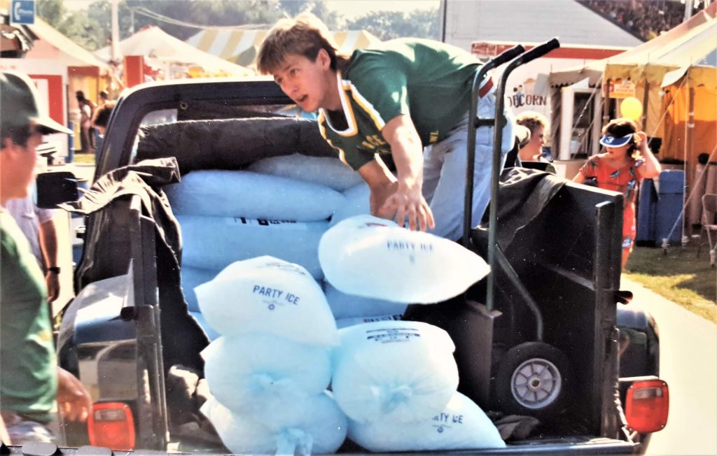 Jim Schultz delivering ice to the Rock County 4-H Fair