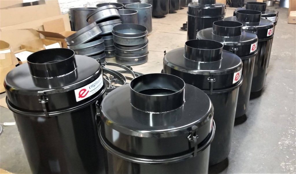 Enginaire filter canisters for large engines